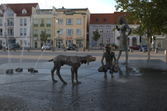 Bernsteinfischerbrunnen